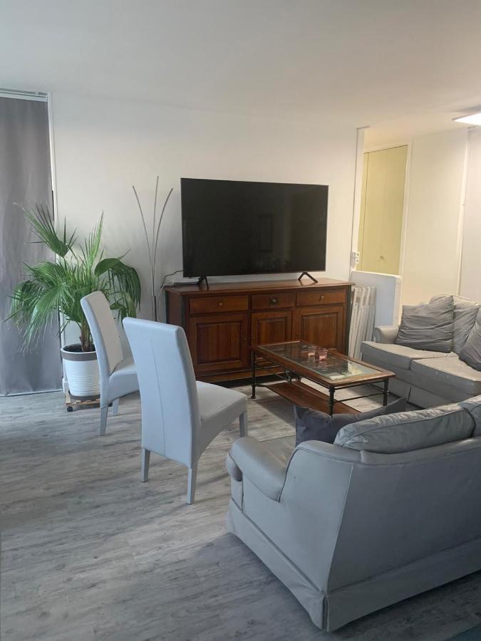 Grand Appartement Proche De Paris Chille Eksteriør billede